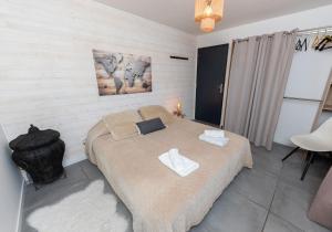 Maisons de vacances Jolie Maison 84 m2 Ocean Bordeaux Medoc Chateaux : photos des chambres