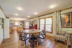 Private Blue Ridge Retreat Hot Tub and Pool Table!