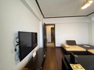 Families Only مكانك - MakanaK