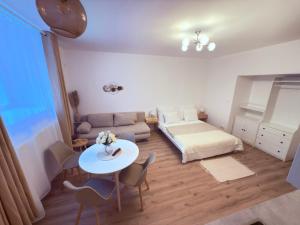 Cosy Cave Station in Prague 5