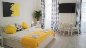 4 Stylish Apartments Suitable for short & Long Stays