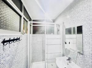 Lisbon Alcantara LX