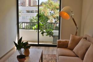 HOM I AA, WiFi, Mall y Metro a pasos de distancia