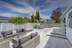 Hosts on the Coast Relax on Beaumont - 泰鲁阿