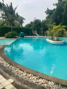 Sea sand Sun แม่รำพึง