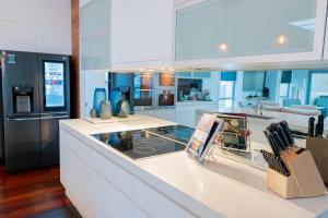 The Oasis-Shelly Beach-Private Pool-Golf