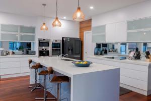 The Oasis-Shelly Beach-Private Pool-Golf