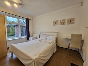 Rooms Near Canary wharf