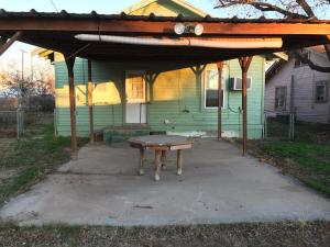 Cute Open Concept House 20 minutes to Snyder