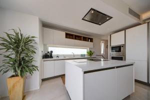 Luxury Penthouse with private pool and sea views, sleeps 6