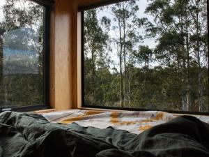 Disconnect in a Private Nature Cabin - Luen