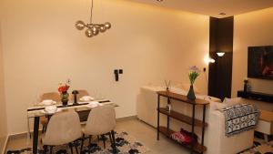 Elegant Apartment in Al-Masif Neighborhood