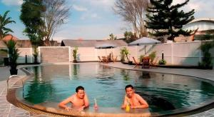 Enhaii Hotel