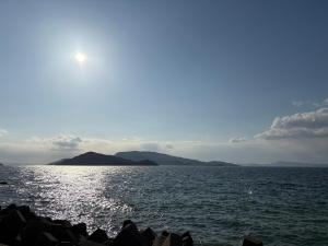 My Place 小豆島 1日1組限定 海近の贅沢ステイ 2025年フルリノベ 洗練モダンデザイン 最大8名 一棟貸切