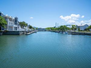 Thesen Island Villas