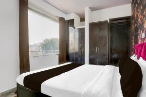 Hotel O Sunshine