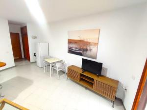 Apartment on the front line from the ocean