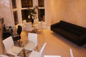 Sapphire Hotel London