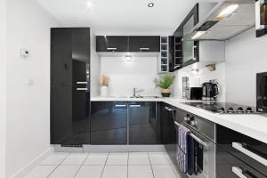 NEW Cosy Excel 1 Bedroom Apartment