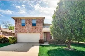 House in Little Elm TX 4Bdr - Aubrey