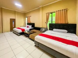 RedDoorz at Dieng 0KM - Dieng