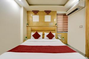 Hotel Kuber International - New Delhi Train Station