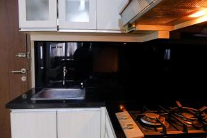 Best Deal 2BR Apartment at Suites @Metro By Travelio
