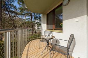 Żeromskiego Bright Apartment Near the Beach in Świnoujście by Noclegi Renters