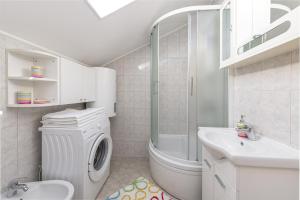 Green Hills Apartment