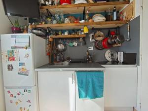 LAL220-093 STUDIO MEZZANINE 4 couchages - LA LONDE LES MAURES