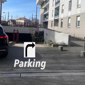 Appartements Aeroport d-Orly , Parking prive : photos des chambres