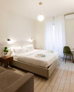 Renovated 2-bdr flat Statuto - ZEN 51