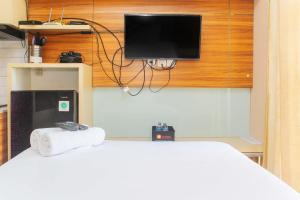 Cozy Studio at Springlake Summarecon Bekasi Apartment By Travelio