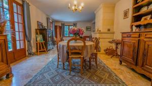Maisons de vacances Gite Le Grand Albizia : photos des chambres