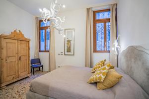 La Corte dei Cuoridoro 1-Refreshed in 2025!