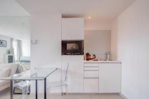 Le Semiramis l Central & Views l Shellter Rentals