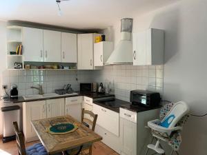 Appartements Villa Chilensis 5 min from Aix south east France with private pool : photos des chambres