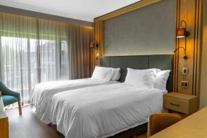 Emerald Resort & Casino