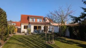 Sweet Dreams House - Lehre