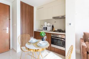 Full burj khalifa view 1bhk app