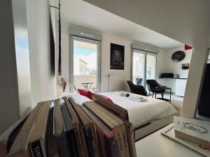 Bleuets studio cosy neuf terrasse proche centre