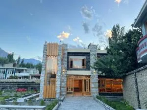 Kesar Palace Hotel & Restaurant - 锡卡都