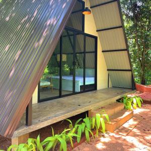 Pahiyan Huts by Luxuryexperience.