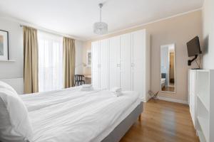 RentPlanet - Studio Białobrzeska