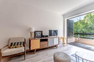 Le Bailly l Beachside & Rooftop l Shellter Rentals