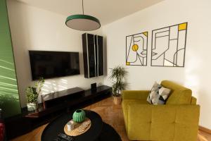 Ms Downtown Homely Apartment
