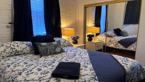 Max NY VIEW 5 Apartment Combo Sleeps 60 15 Mins to NYC