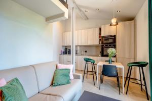Studio Blanqui l Design & Cozy l Shellter Rentals