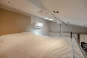 Studio Blanqui l Design & Cozy l Shellter Rentals