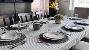 Mega See NY Now - Midtown - Apt 1 & 2 Combo